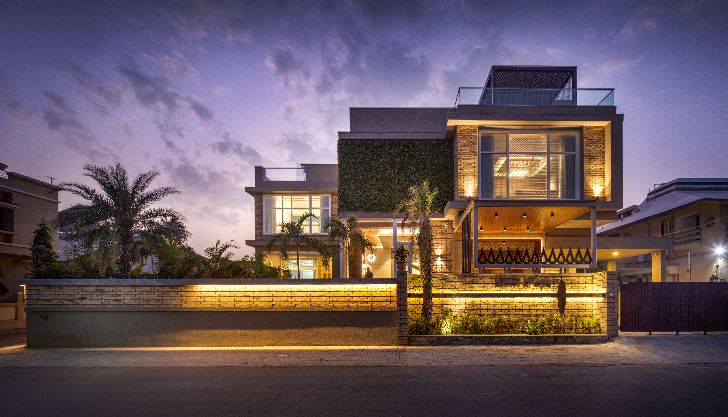 Suncourt House
