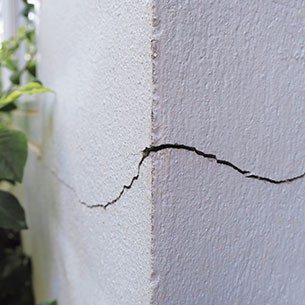 Cracked concrete building wall outside corner - Asian Paints Cracked concrete building wall outside corner - Asian Paints