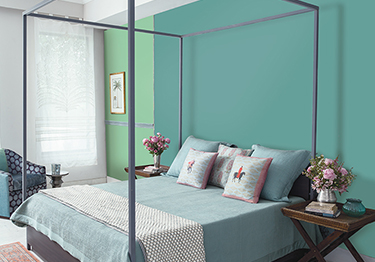 Matching-Two-colour-combination-Bedroom-Design-m