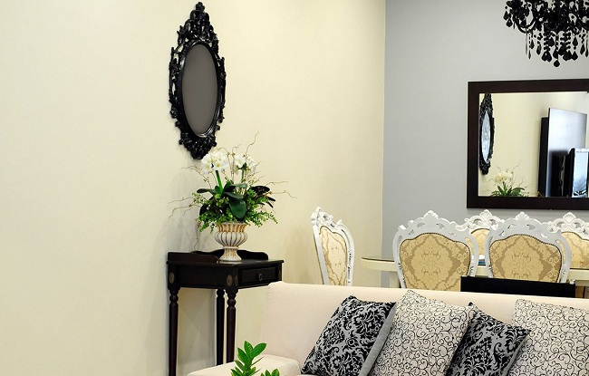 And for instance display a contemporary work of art in a traditional décor essentially allow your own style to emerge and envelop the space And for instance display a contemporary work of art in a traditional décor essentially allow your own style to emerge and envelop the space
