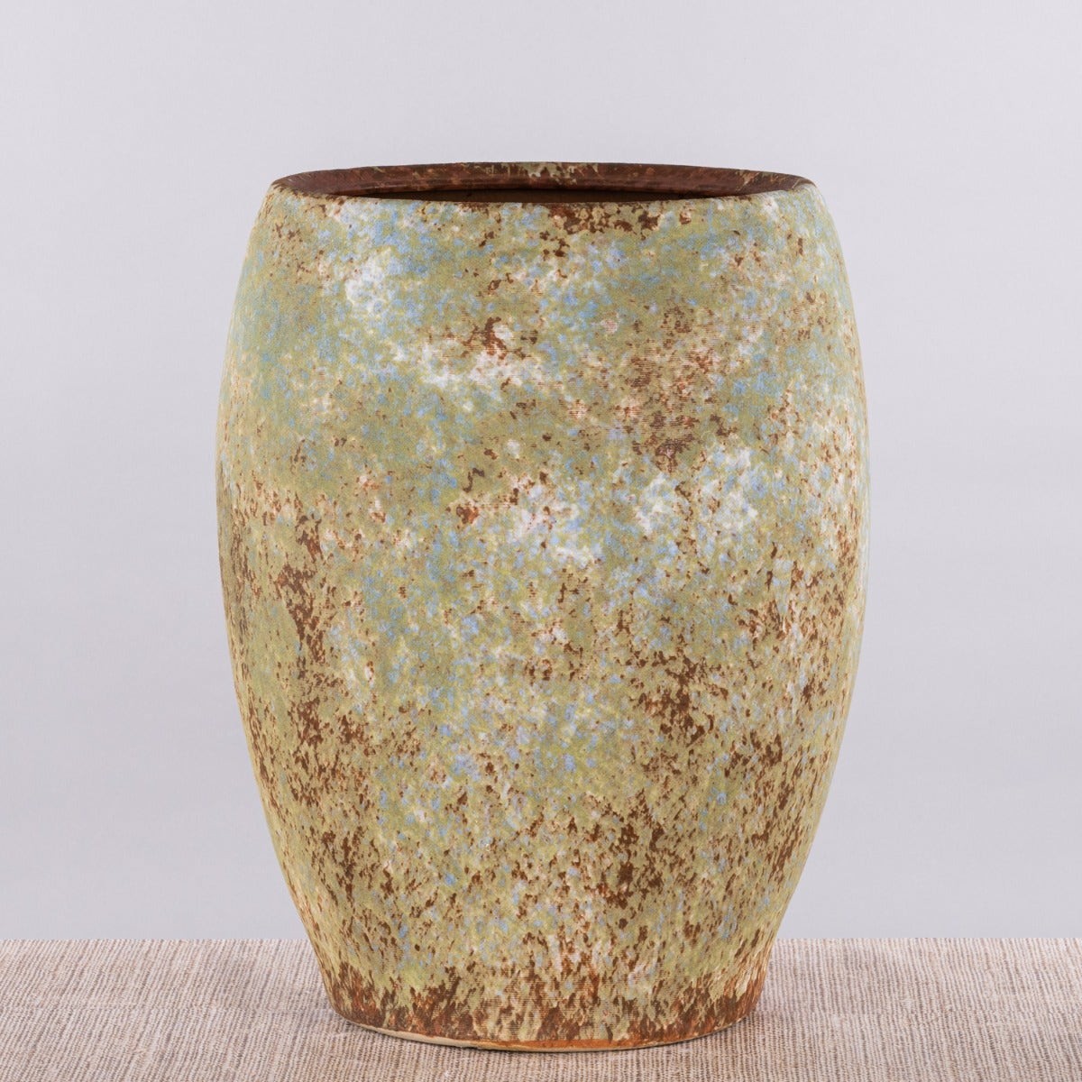 Miss Moss (Small, Pistachio Green / Brown) Ceramic Planter